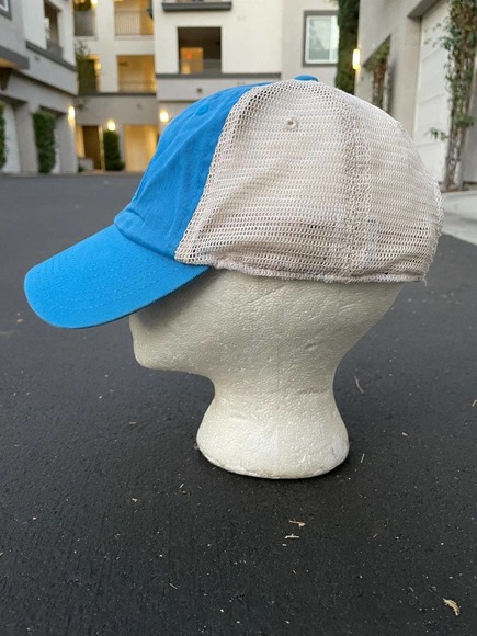 UCLA Bruins Trucker Hat - Picture 3 of 8